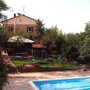 Agriturismo Ca' Isotta , Castello di Serravalle Italie